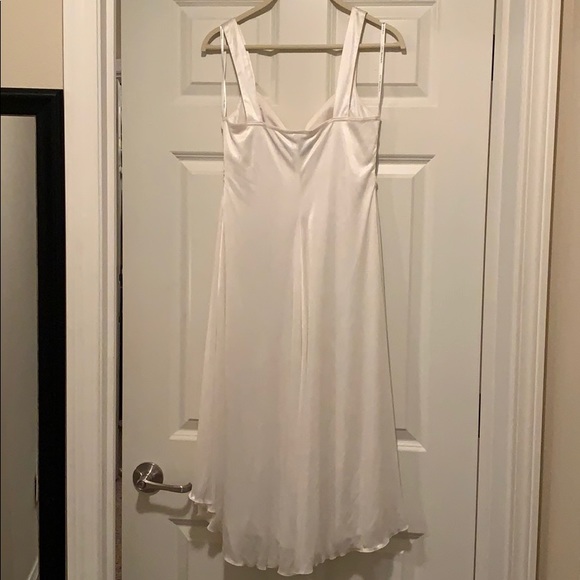 High-Low Formal Dress - Picture 3 of 7